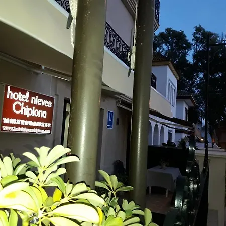 Nieves Hotel