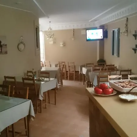 Nieves Hotel