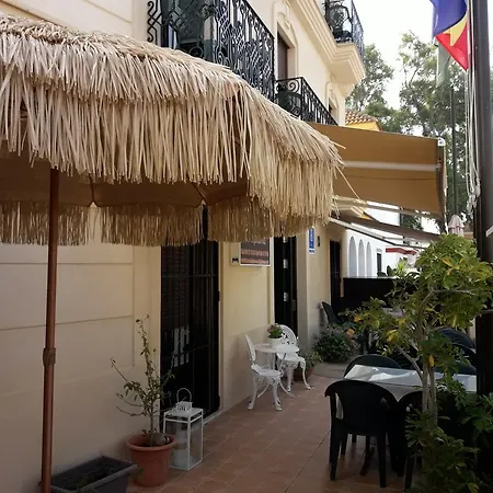 Nieves Hotel