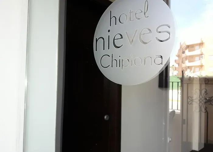 Nieves *